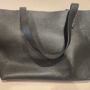 Cuyana Tote
